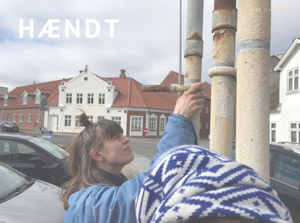 Tag med billedkunstner Laila Pallisgaard og yogalærer Maj-Britt Zielke til Kunstbygningen i Vrå og oplev udstillingen:<br />
FREMTIDENS RUM OG VÆREN 